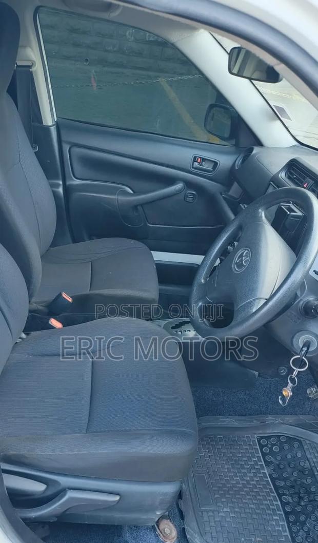 Toyota Probox 2018 White
