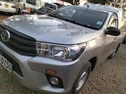 Toyota Hilux 2018 Silver for sale