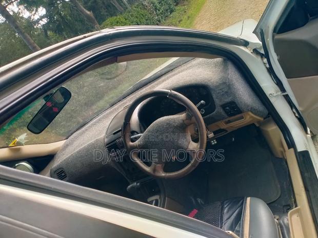 Nissan Sunny 2005 White