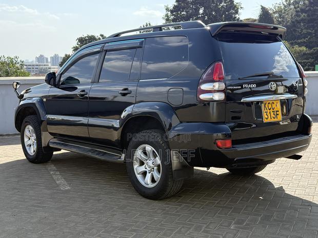 Toyota Land Cruiser Prado 2008 Black