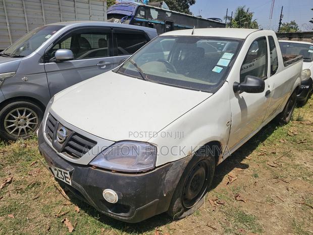 Nissan NP200 2013 White