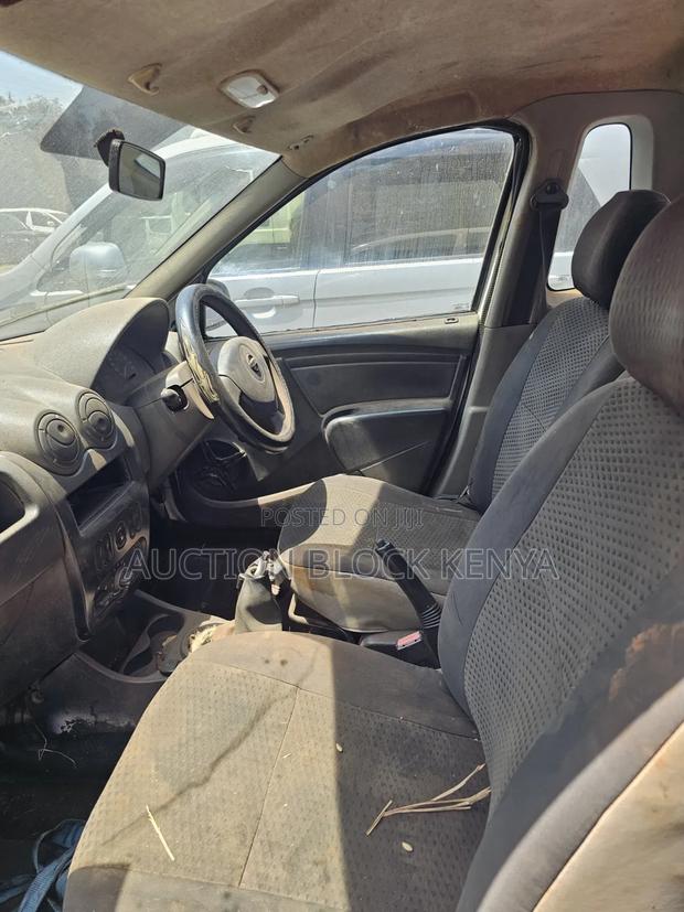 Nissan NP200 2013 White