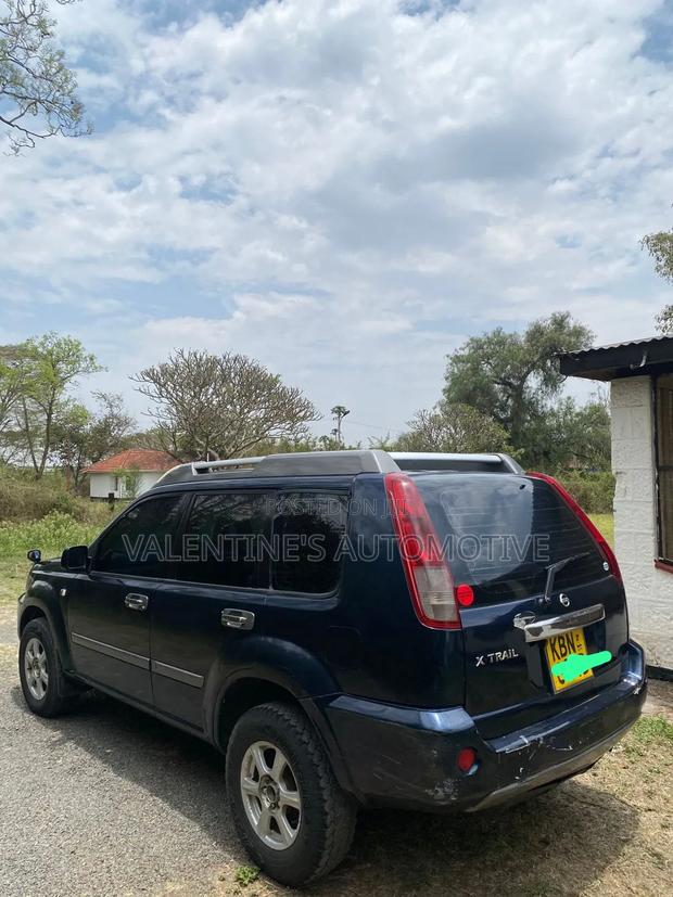 Nissan X-Trail 2004 Blue