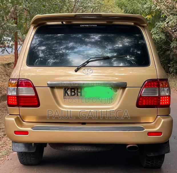 Toyota Land Cruiser Prado 2003 Beige