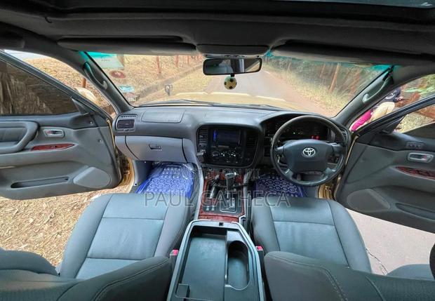 Toyota Land Cruiser Prado 2003 Beige