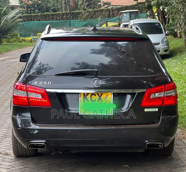 Mercedes-Benz E250 2012 Black