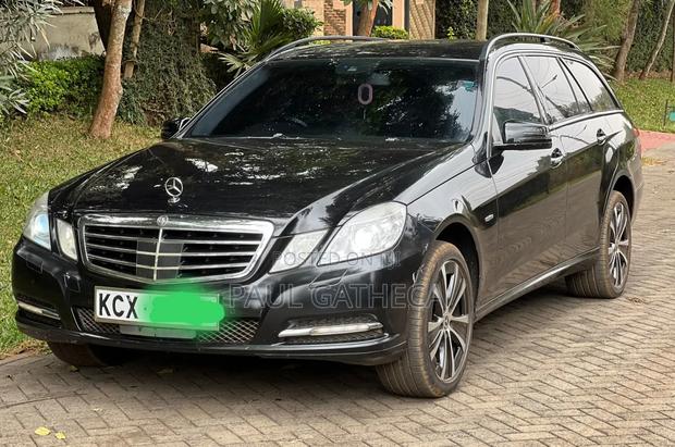 Mercedes-Benz E250 2012 Black