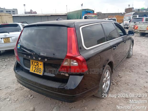 Volvo V70 3.2 2011 Black