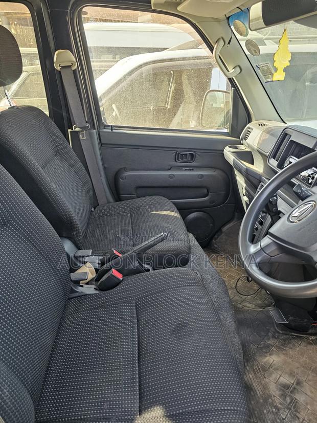 Daihatsu Atrai 2018 Black