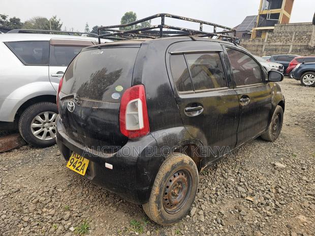 Toyota Passo 2015 Black