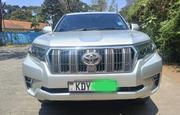 Toyota Land Cruiser Prado 2010 White for sale
