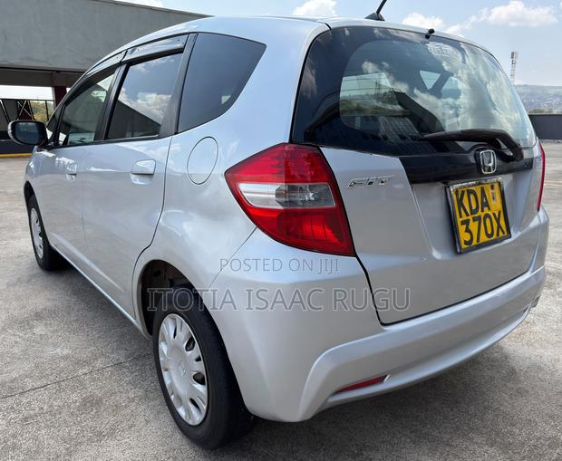 Honda Fit 2013 Silver