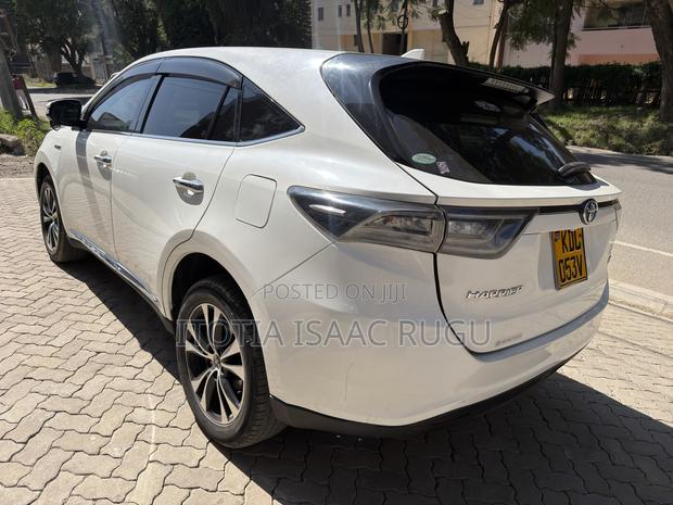 Toyota Harrier 2016 White
