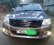 Toyota Hilux 2013 Gray for sale