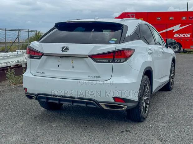 Lexus RX 2020