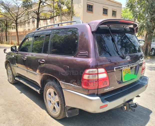 Toyota Land Cruiser Prado 2006 Maroon