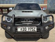 Toyota Hilux 3.0 D-4D 4x4 2014 Gold for sale
