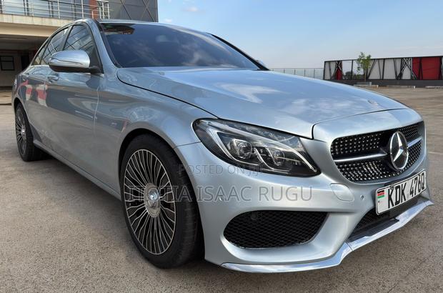 Mercedes-Benz C200 2015 Blue