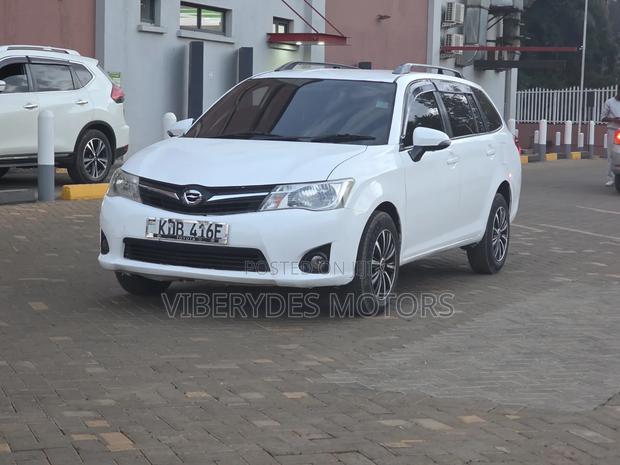 Toyota Corolla Fielder 2013 White
