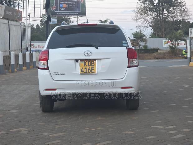 Toyota Corolla Fielder 2013 White