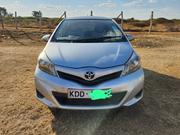 Toyota Vitz 2014 White for sale