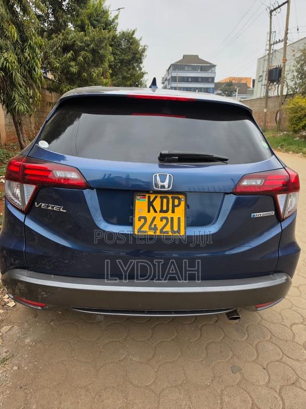 Honda Vezel 2016 Blue