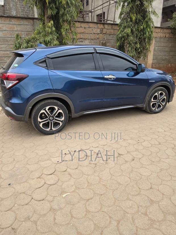 Honda Vezel 2016 Blue