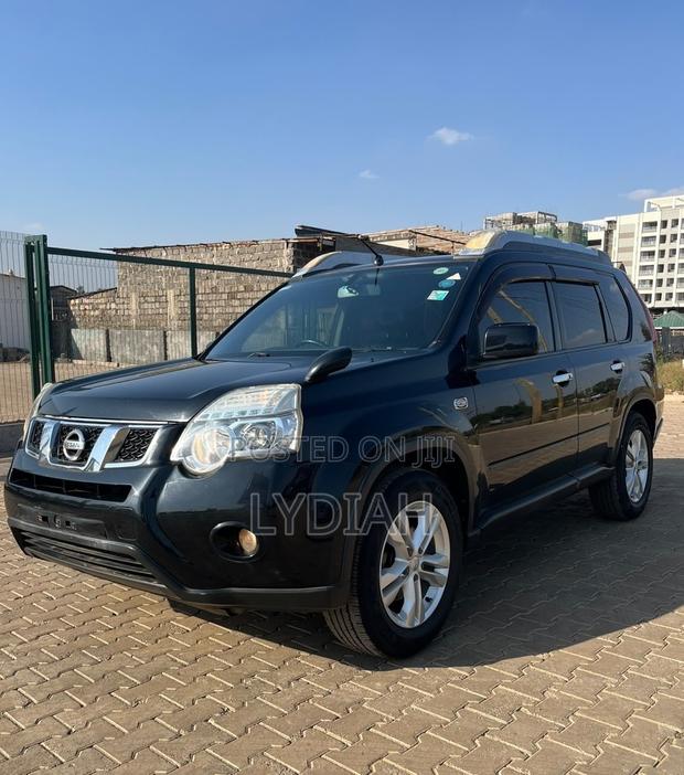 Nissan X-Trail 2010 Black