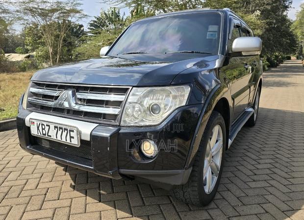 Mitsubishi Pajero 2008 Black