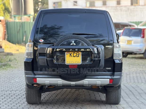 Mitsubishi Pajero 3.2 Di-D 2008 Black