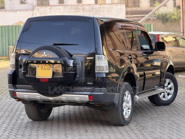 Mitsubishi Pajero 3.2 Di-D 2008 Black
