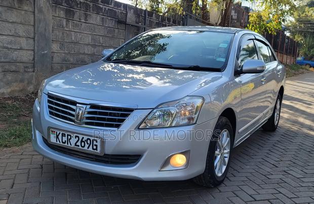 Toyota Premio 1.5 FWD 2012 Silver