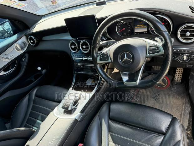 Mercedes-Benz GLC-Class 2017 Black