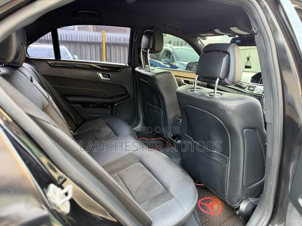 Mercedes-Benz E220 2016 Black