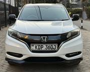 Honda Vezel 1.5 Hybrid 2WD 2018 White for sale
