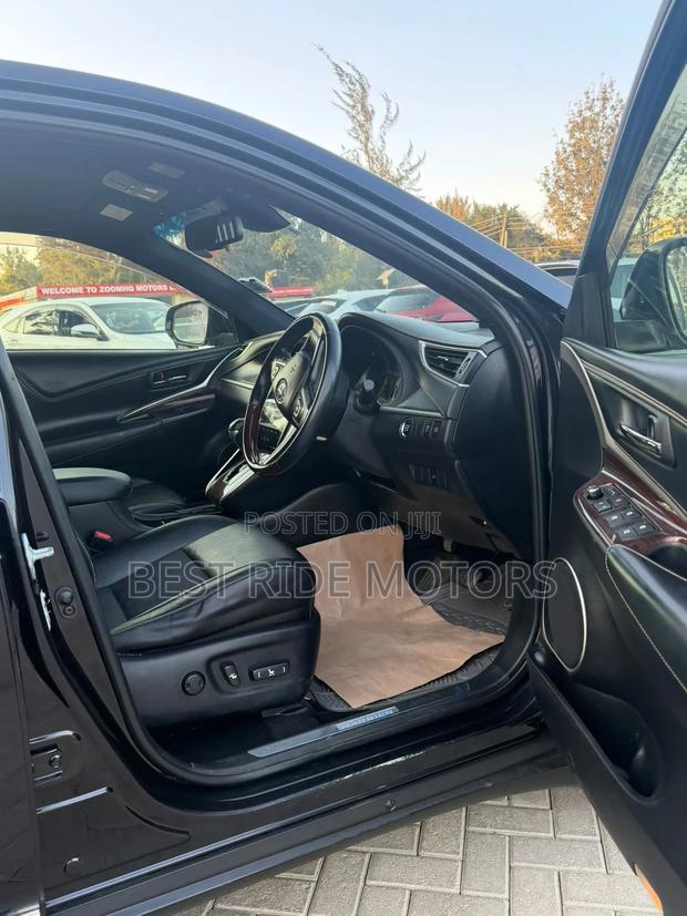 Toyota Harrier 2.0 2015 Black