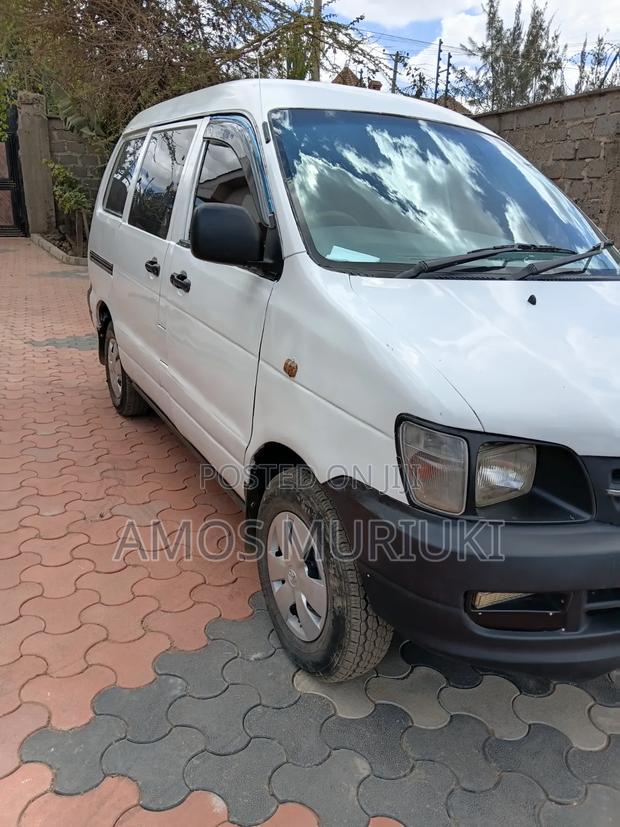 Toyota TownAce 2005 White