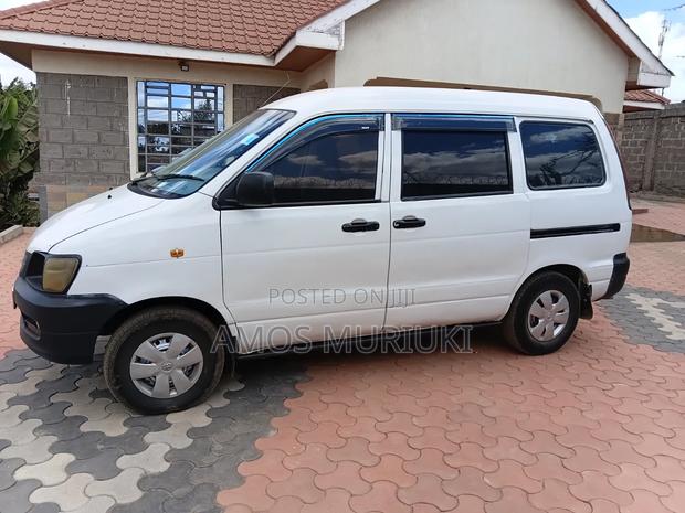 Toyota TownAce 2005 White