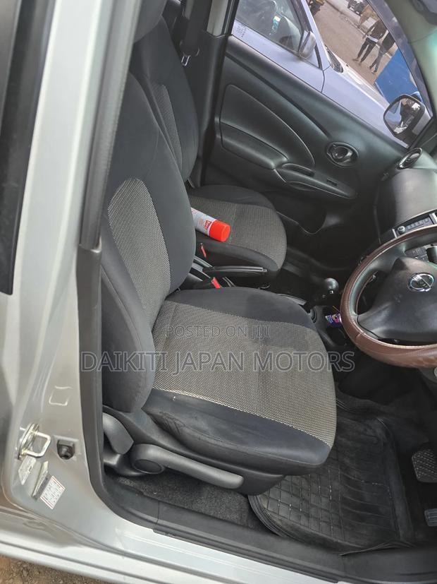 Nissan Latio 1.2 2015 Silver