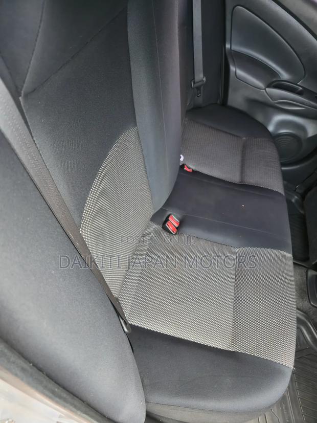 Nissan Latio 1.2 2015 Silver