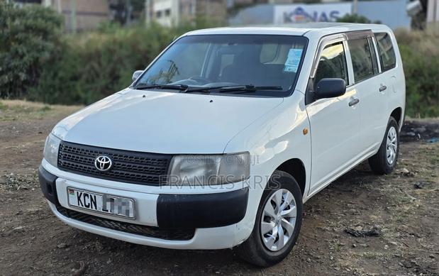 Toyota Probox 2010