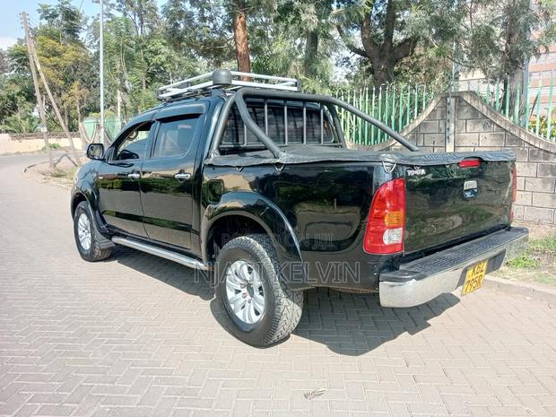 Toyota Hilux 3.0 D-4D Double Cab 4x4 Raider 2007 Black