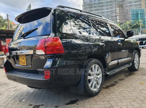 Toyota Land Cruiser 4.6 V8 ZX 2012 Black