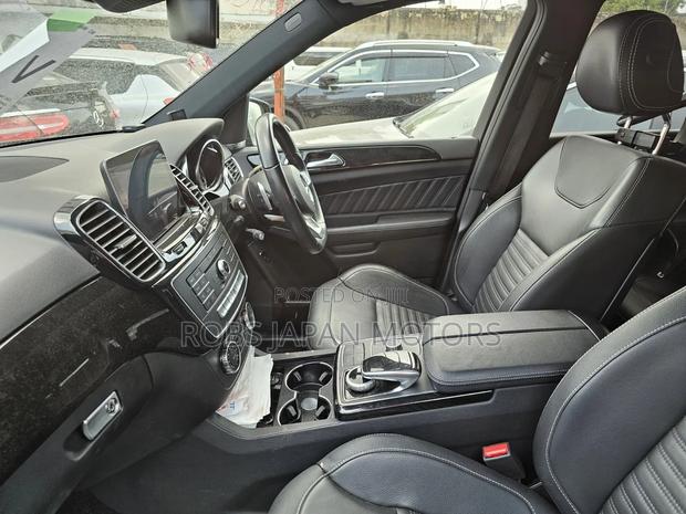 Mercedes-Benz GLE-Class 2018 Matt Black