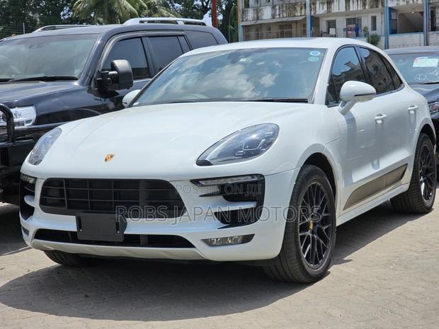 Porsche Macan 2017 Off white