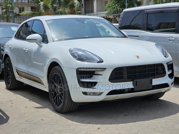 Porsche Macan 2017 Off white
