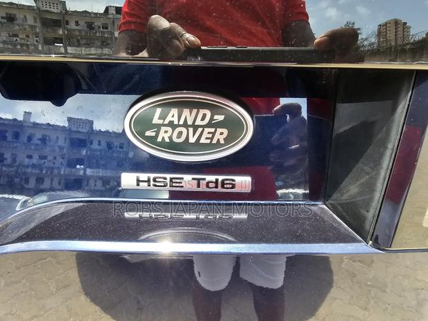 Land Rover Discovery 2018 Blue