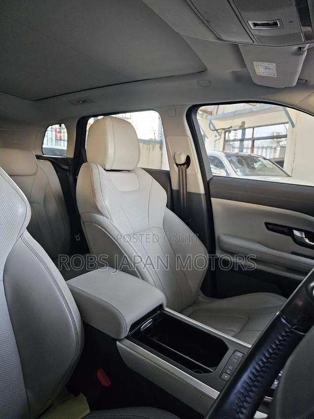 Land Rover Range Rover Evoque 2018 Teal