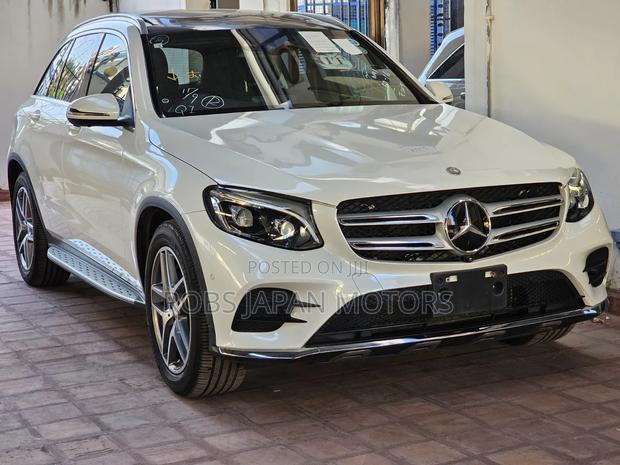 Mercedes-Benz GLC-Class 2018 Off white