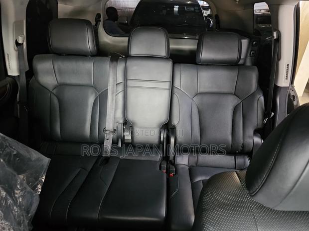 Lexus LX 2018 Matt Black